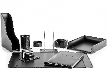 FG Black /Сuoietto черный - Настольный набор бювар 9/2 + 8 предметов
