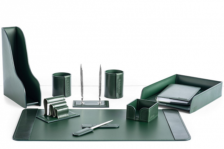 FG Green /Сuoietto зеленый - Настольный набор бювар 9/2 + 9 предметов